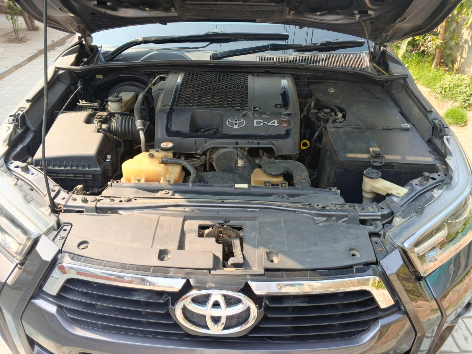 Toyota Hilux Revo Rocco (Grey) - view 6